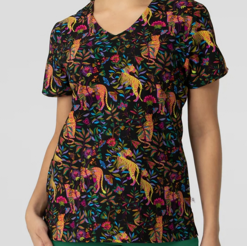 NWT Wink Scrub Top